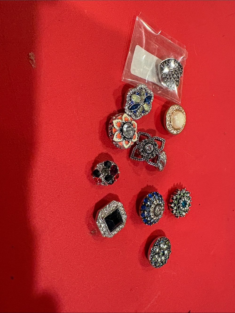 Assorted Women's Decorative jewellery snaps by magnolia and vine Company NWOT